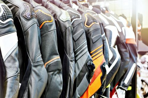 Odzież motocyklowa – co jest naprawdę ważne dla bezpieczeństwa?